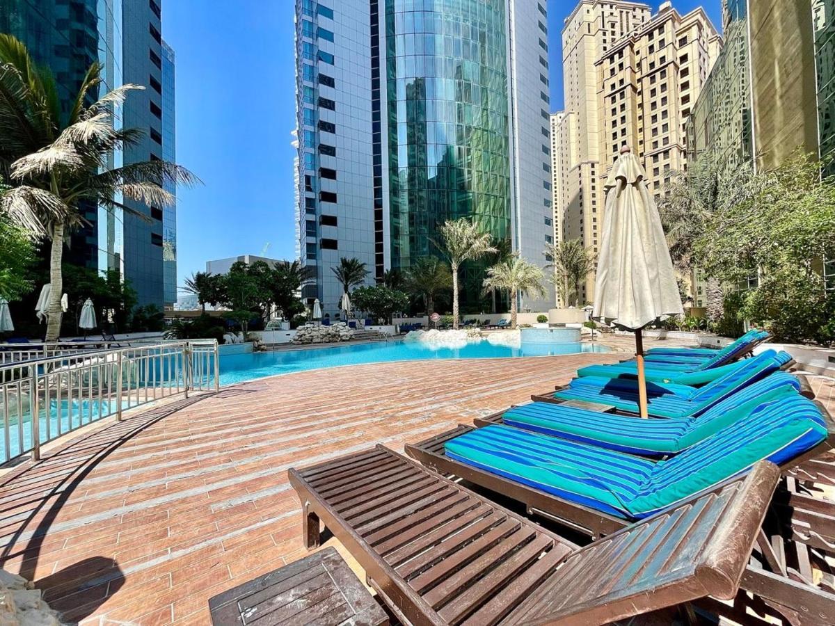 Ar Holiday Home Jbr Дубай Экстерьер фото